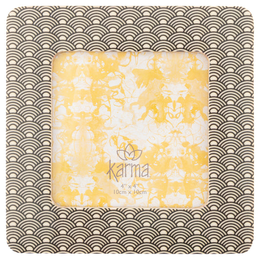 B&W Scallop Waves Squares Resin Picture Frame